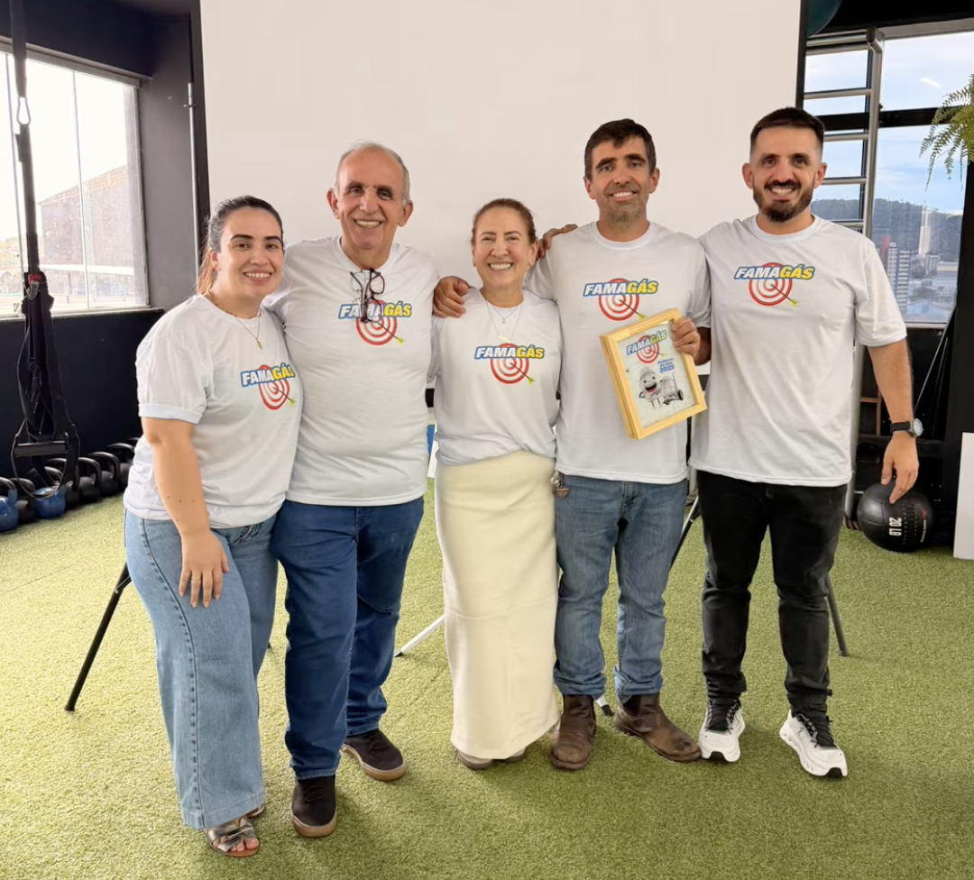 Família FamaGás reunida — sócios e equipe de liderança